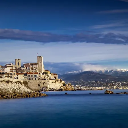 Tamanaco Salis Std * 앙티브