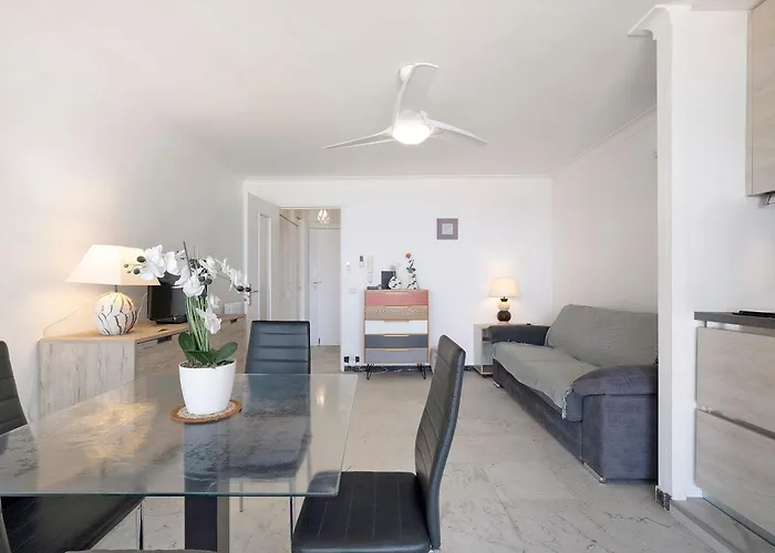 Διαμέρισμα Tamanaco Salis Std