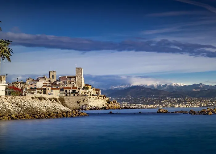 Tamanaco Salis Std * Αντίμπ